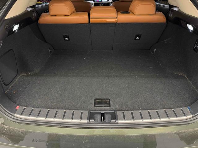 ＲＸ ＲＸ３００　バージョンＬ　ワンオーナー／禁煙車／１２ヶ月保証／安全装置／ナビ／Ｂｌｕｅｔｏｏｔｈ／スマートキー／フルセグＴＶ／クルーズコントロール／パワーバックドア／パワーシート／シートエアコン／ステアリングヒーター（17枚目）