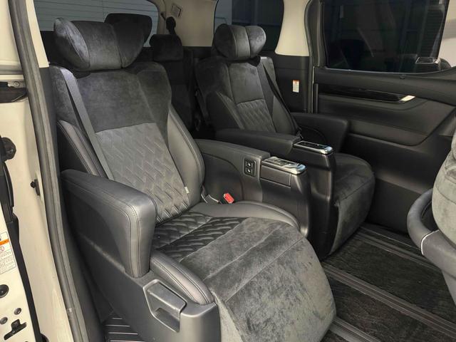 ヴェルファイア ２．５Ｚ　Ｇエディション　ワンオーナー／禁煙車／１２ヶ月保証／サンルーフ／ナビ／後席モニター／Ｂｌｕｅｔｏｏｔｈ／スマートキー／フルセグＴＶ／ＣＤ・ＤＶＤ／クルーズコントロール／パワーバックドア／パワーシート／両側スライドドア（16枚目）