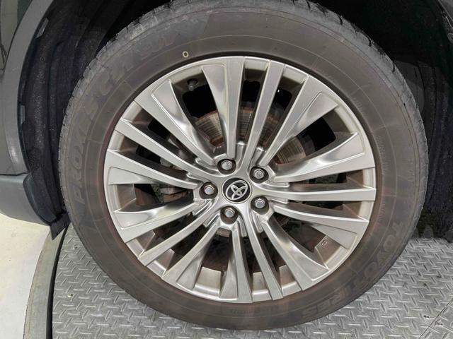 ハリアー Ｚ　ワンオーナー／禁煙車／１２ヶ月保証／安全装置／ナビ／パノラミックビューモニター／ＪＢＬ／ＵＳＢ／Ｂｌｕｅｔｏｏｔｈ／スマートキー／フルセグＴＶ／クルーズコントロール／パワーバックドア／パワーシート（18枚目）