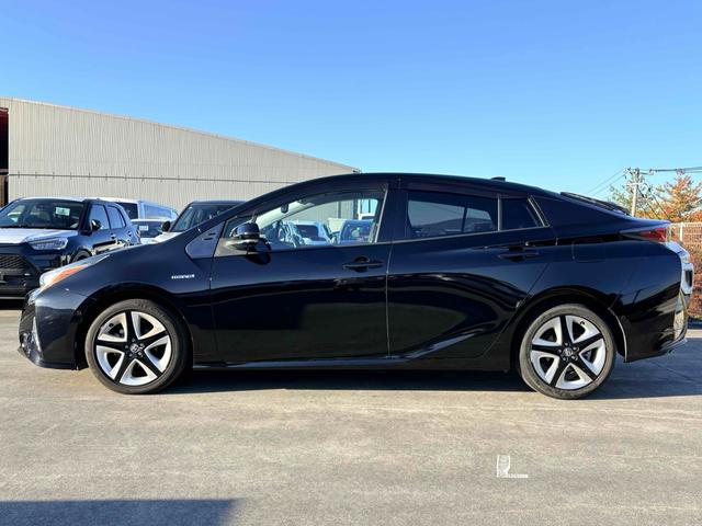 プリウス Ａツーリングセレクション　１２ヶ月保証／安全装置／ナビ／Ｂｌｕｅｔｏｏｔｈ／ＵＳＢ／フルセグＴＶ／ＣＤ・ＤＶＤ／シートヒーター／ドラレコ／オートライト／オートハイビーム／ＡＣ１００Ｖ（9枚目）