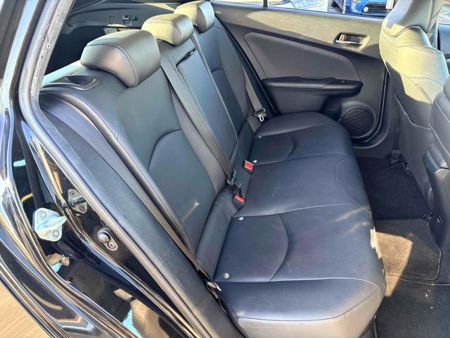 プリウス Ａツーリングセレクション　１２ヶ月保証／安全装置／ナビ／Ｂｌｕｅｔｏｏｔｈ／ＵＳＢ／フルセグＴＶ／ＣＤ・ＤＶＤ／シートヒーター／ドラレコ／オートライト／オートハイビーム／ＡＣ１００Ｖ（15枚目）