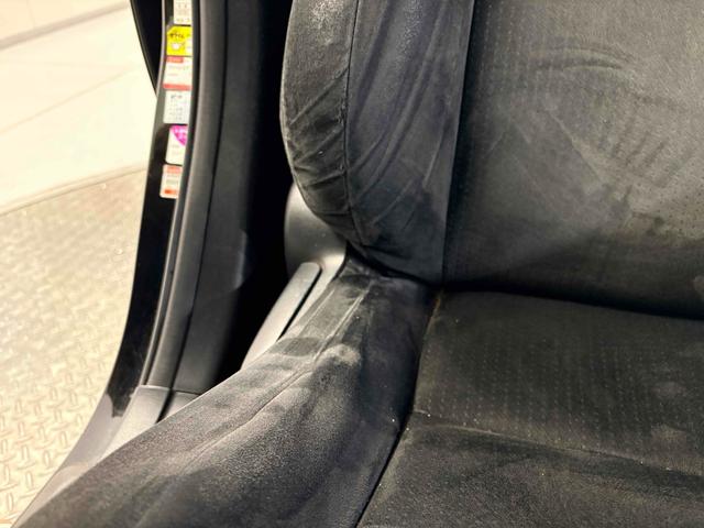 CT CT200h バージョンC 12ヶ月保証/ナビ/Bluetooth/スマートキー/フルセグTV/クルーズコントロール/シートヒーター/ドライブレコーダー/バックカメラ/ETC/アルミホイール(19枚目)