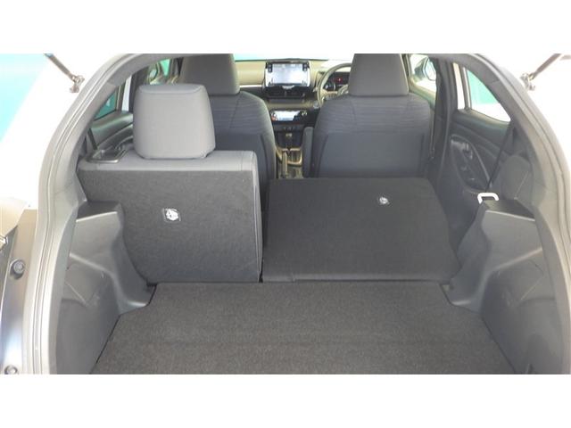 ヤリス ハイブリッドＺ　ミュージックプレイヤー接続可　バックカメラ　衝突被害軽減システム　ＥＴＣ　ドラレコ　ＬＥＤヘッドランプ　ワンオーナー　記録簿（11枚目）