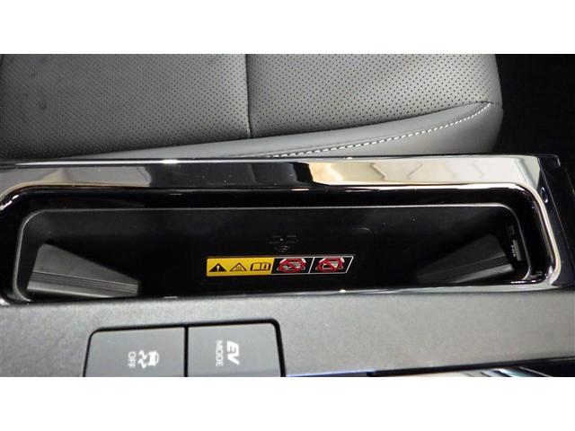 プリウス Ｚ　サンルーフ　フルセグ　ミュージックプレイヤー接続可　バックカメラ　衝突被害軽減システム　ＥＴＣ　ＬＥＤヘッドランプ　ワンオーナー（18枚目）