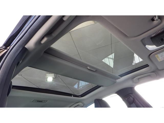 プリウス Ｚ　サンルーフ　フルセグ　ミュージックプレイヤー接続可　バックカメラ　衝突被害軽減システム　ＥＴＣ　ＬＥＤヘッドランプ　ワンオーナー（20枚目）