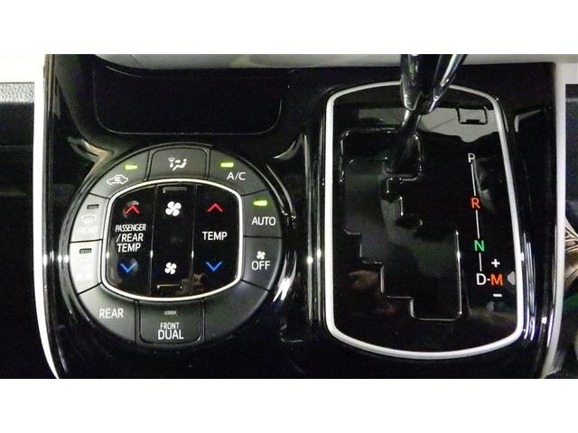 ノア Si ダブルバイビーII フルセグ メモリーナビ DVD再生 バックカメラ 衝突被害軽減システム ETC ドラレコ 両側電動スライド LEDヘッドランプ 乗車定員7人 3列シート ワンオーナー 記録簿 アイドリングストップ(9枚目)
