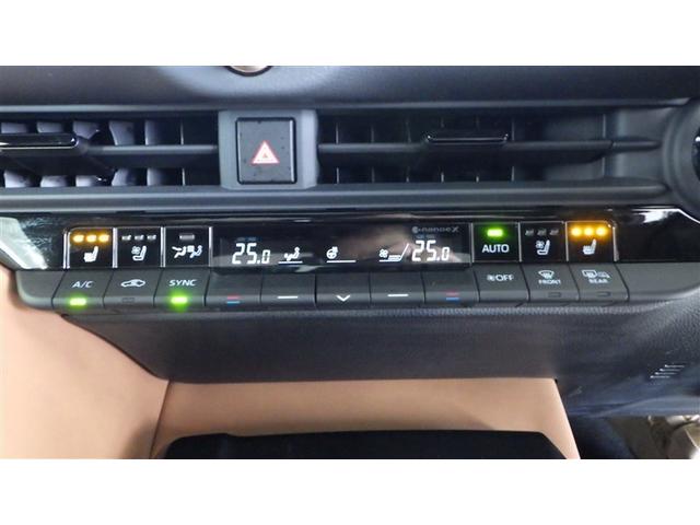 クラウンスポーツ Ｚ　革シート　サンルーフ　４ＷＤ　フルセグ　メモリーナビ　ミュージックプレイヤー接続可　バックカメラ　衝突被害軽減システム　ＥＴＣ　ドラレコ　ＬＥＤヘッドランプ　ワンオーナー　記録簿（8枚目）