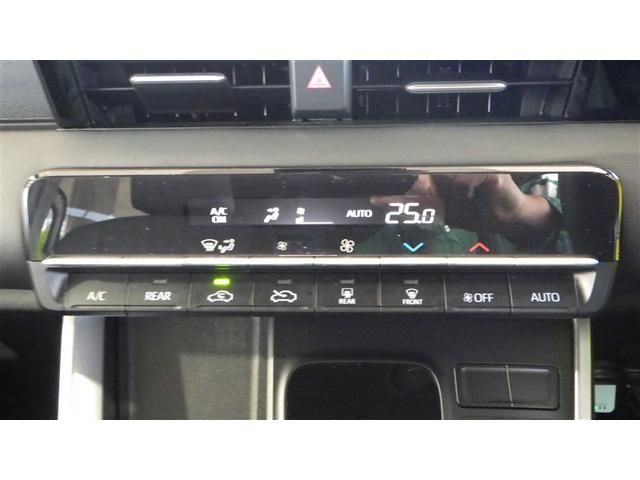 ノア ハイブリッドＳ－Ｇ　フルセグ　メモリーナビ　ＤＶＤ再生　ミュージックプレイヤー接続可　後席モニター　バックカメラ　衝突被害軽減システム　ＥＴＣ　電動スライドドア　ＬＥＤヘッドランプ　乗車定員７人　３列シート　ワンオーナー（8枚目）