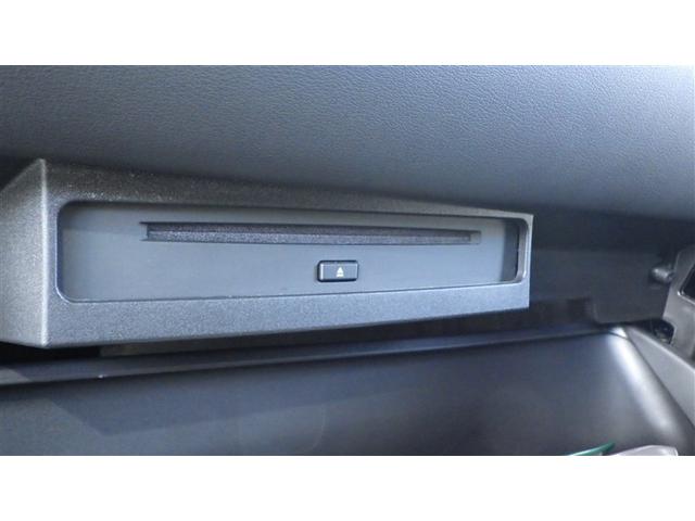 ノア ハイブリッドＳ－Ｇ　フルセグ　メモリーナビ　ＤＶＤ再生　ミュージックプレイヤー接続可　後席モニター　バックカメラ　衝突被害軽減システム　ＥＴＣ　電動スライドドア　ＬＥＤヘッドランプ　乗車定員７人　３列シート　ワンオーナー（17枚目）