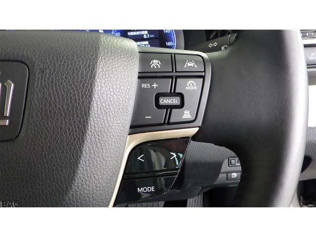 クラウンクロスオーバー Gアドバンスド・レザーパッケージ 革シート 4WD フルセグ ミュージックプレイヤー接続可 バックカメラ 衝突被害軽減システム ETC ドラレコ LEDヘッドランプ ワンオーナー(17枚目)