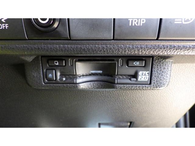 カローラツーリング ハイブリッド　ダブルバイビー　フルセグ　メモリーナビ　ミュージックプレイヤー接続可　バックカメラ　衝突被害軽減システム　ＥＴＣ　ドラレコ　ＬＥＤヘッドランプ　ワンオーナー　記録簿（19枚目）