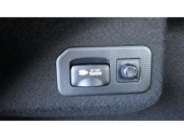 カローラツーリング ハイブリッド　ダブルバイビー　フルセグ　メモリーナビ　ミュージックプレイヤー接続可　バックカメラ　衝突被害軽減システム　ＥＴＣ　ドラレコ　ＬＥＤヘッドランプ　ワンオーナー　記録簿（20枚目）