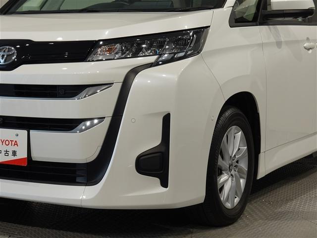 ノア Ｇ　フルセグ　メモリーナビ　ＤＶＤ再生　ミュージックプレイヤー接続可　後席モニター　バックカメラ　衝突被害軽減システム　ＥＴＣ　両側電動スライド　ＬＥＤヘッドランプ　乗車定員８人　３列シート（38枚目）