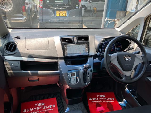 ムーヴ カスタム　Ｘリミテッド　ＳＡ　ダイハツ純正ナビ　ワンセグＴＶ　バックカメラ　ＥＴＣ　衝突軽減ブレーキ　アイドリングストップ　スマートキー　プッシュスタート　オートライト　オートエアコン（3枚目）