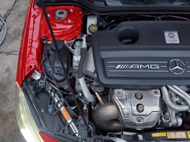 Ａ４５　ＡＭＧ　４マチック　４ＷＤ　ＥＴＣ　バックカメラ　ナビ　ＴＶ　クリアランスソナー　オートクルーズコントロール　アルミホイール　オートライト　ＨＩＤ　サンルーフ　パワーシート　革シート(38枚目)