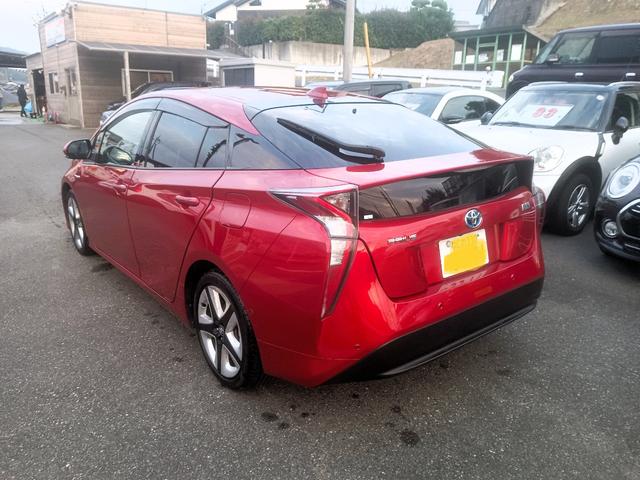 プリウス Aツーリングセレクション(3枚目)