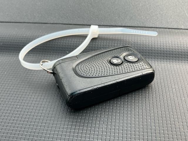 ムーヴコンテ カスタム　Ｘ　ＶＳ　スマートキー　アイドリングストップ　ＥＴＣ　フルフラット　ナビ　　Ｂｌｕｅｔｏｏｔｈ接続　ＨＩＤライト　衝突安全ボディ　アルミホイール（18枚目）