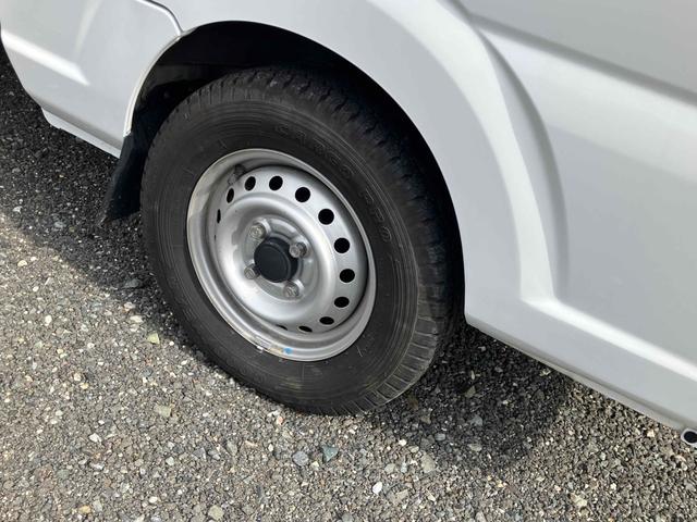 ミニキャブトラック みのり 4WD デフロック 軽トラック 5速マニュアル(MT車) エアコン パワーステアリング 運転席エアバッグ 助手席エアバッグ(4枚目)