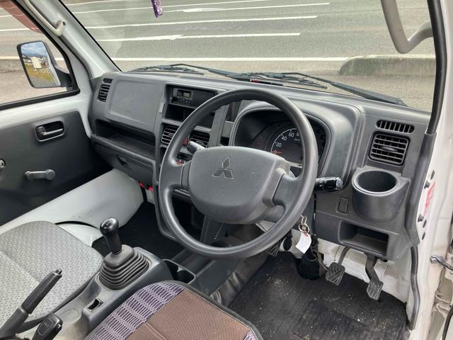 ミニキャブトラック みのり 4WD デフロック 軽トラック 5速マニュアル(MT車) エアコン パワーステアリング 運転席エアバッグ 助手席エアバッグ(14枚目)