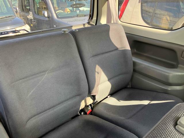 ジムニー Ｊ２　インタークーラーターボ　ＥＴＣ　キーレスエントリー　５速マニュアル（ＭＴ）　ＣＤ　リフトアップ　アルミホイール　衝突安全ボディ　エアバッグ（11枚目）