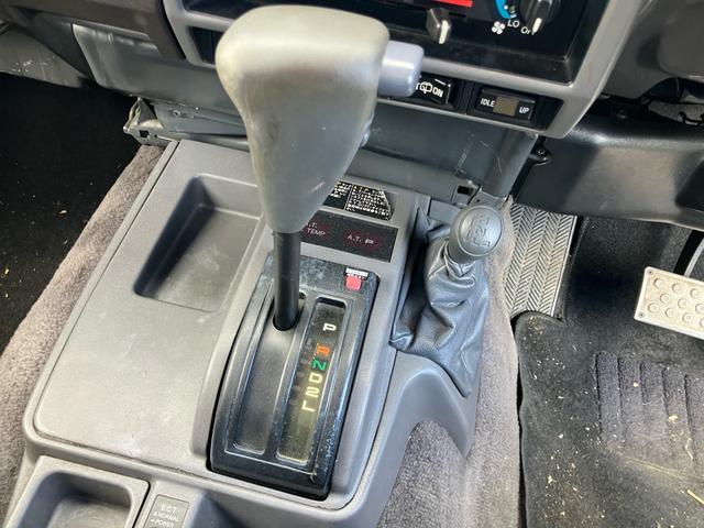 ランドクルーザープラド ＳＸワイド　４ＷＤ　ナビＴＶ　バックカメラ　Ｂｌｕｅｔｏｏｔｈ接続　ドライブレコーダー（27枚目）