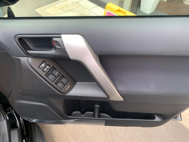 TX 新品ナビテレビ ブルートゥース対応 トヨタセーフティーセンス 新車メーカー保証令和7年7月 7人乗り ディーゼル サンルーフ オートクルーズ プッシュスタート オートエアコン 2800ディゼル(26枚目)