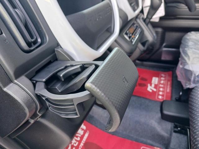 ハスラー ハイブリッドＧ　届出済未使用車　新車保証対象　アダプティブクルーズコントロール追従機能　スマートキープッシュスタート　オートエアコン　前席シートヒーター　リヤパーキングセンサー　　シートリフター　ステアリングスイッチ（40枚目）