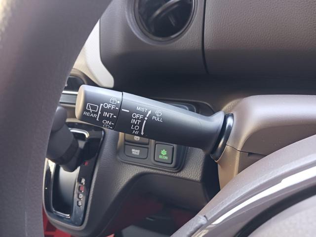 Ｎ－ＢＯＸ Ｇ　届出済未使用車　新車保証対象　ホンダセンシング　追従機能アダプティブクルーズコントロール　ＬＥＤヘッドライト　バックカメラ　電動パーキングブレーキ　プッシュスタート　オートエアコン　クリアランスソナー（25枚目）
