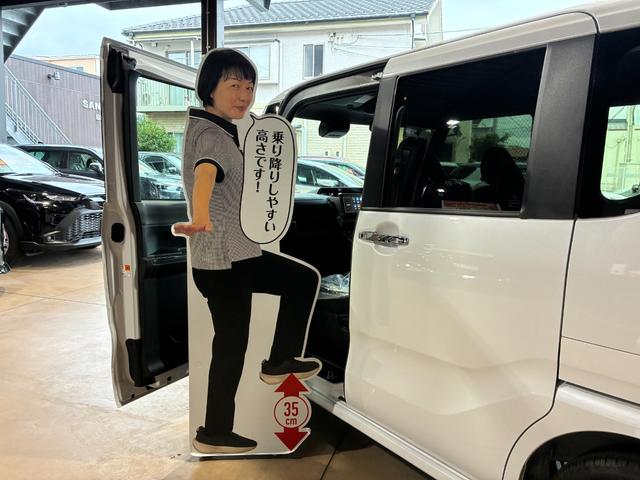 タント カスタムＲＳ　スマートクルーズパック／９インチスマホ連兼ディスプレイオーディオ／シャイニングホワイトパール／バックカメラ／前席シートヒーター／ＥＴＣ／両側電動スライドドア／電動格納ドアミラー／クルーズコントロール／（2枚目）