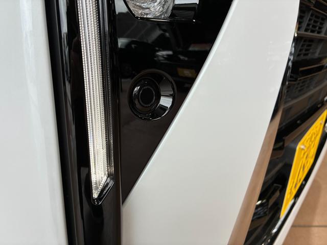 タント カスタムＲＳ　スマートクルーズパック／９インチスマホ連兼ディスプレイオーディオ／シャイニングホワイトパール／バックカメラ／前席シートヒーター／ＥＴＣ／両側電動スライドドア／電動格納ドアミラー／クルーズコントロール／（4枚目）