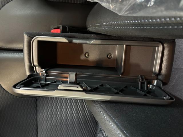 タント カスタムＲＳ　スマートクルーズパック／９インチスマホ連兼ディスプレイオーディオ／シャイニングホワイトパール／バックカメラ／前席シートヒーター／ＥＴＣ／両側電動スライドドア／電動格納ドアミラー／クルーズコントロール／（48枚目）