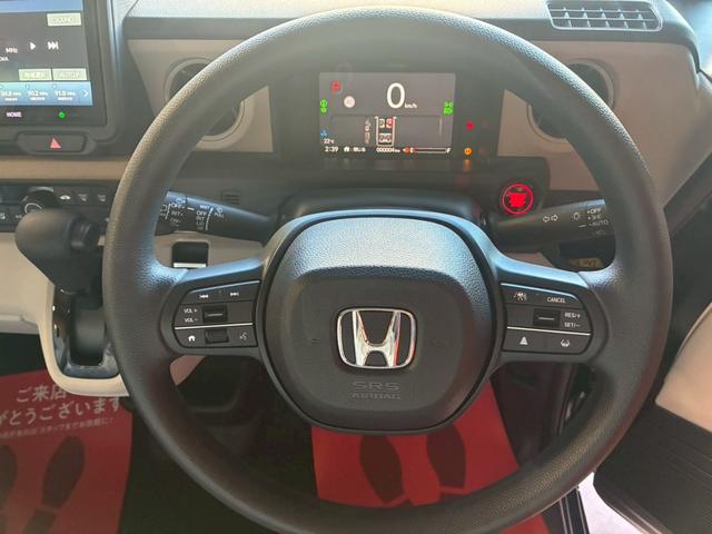 Ｎ－ＢＯＸ 　Ｈｏｎｄａ　ＳＥＮＳＩＮＧ／８インチディスプレイオーディオ／ナビ装着用スペシャルパッケージ／リヤ左側パワースライドドア／運転席・助手席シートヒーター／電動パーキングブレーキ／ＬＥＤヘッドライト（23枚目）