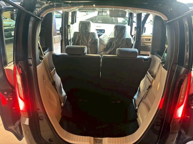 Ｎ－ＢＯＸ 　Ｈｏｎｄａ　ＳＥＮＳＩＮＧ／８インチディスプレイオーディオ／ナビ装着用スペシャルパッケージ／リヤ左側パワースライドドア／運転席・助手席シートヒーター／電動パーキングブレーキ／ＬＥＤヘッドライト（42枚目）