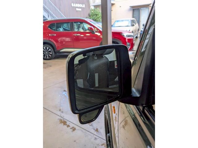 ジムニー ＸＧ　セーフティサポート装着車／デュアルセンサーブレーキサポート／インタークーラーターボ／パートタイム４ＷＤ／パナソニックワンセグナビＴＶ／バックカメラ／前後ドラレコ／キーレス（35枚目）