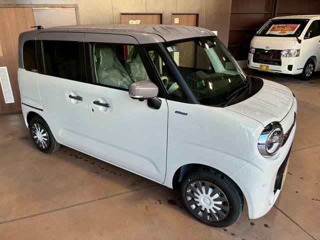 ワゴンＲスマイル ハイブリッドＸ　全方位モニター付き９インチナビ／ＣＤ．ＤＶＤ／電動パーキングブレーキ／ブレーキホールド／ＬＥＤヘッドランプ／ＬＥＤフォグランプ／両側電動パワースライドドア／シートリフター／両側シートヒーター（42枚目）