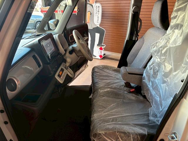 ワゴンＲスマイル ハイブリッドＸ　全方位モニター付き９インチナビ／ＣＤ．ＤＶＤ／電動パーキングブレーキ／ブレーキホールド／ＬＥＤヘッドランプ／ＬＥＤフォグランプ／両側電動パワースライドドア／シートリフター／両側シートヒーター（54枚目）