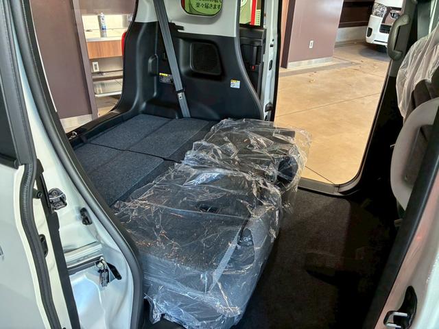 ワゴンＲスマイル ハイブリッドＸ　全方位モニター付き９インチナビ／ＣＤ．ＤＶＤ／電動パーキングブレーキ／ブレーキホールド／ＬＥＤヘッドランプ／ＬＥＤフォグランプ／両側電動パワースライドドア／シートリフター／両側シートヒーター（62枚目）