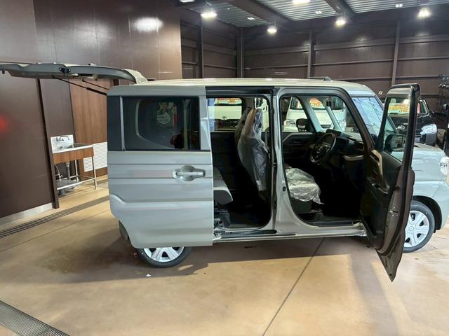 スペーシア ハイブリッドＧ　衝突安全ボディ　低速時衝突軽減ブレーキ　横滑防止　車線逸脱防止　パーキングセンサー　ＬＥＤライト　Ｗエアバッグ　オートエアコン　フルフラット　イモビライザー　キーレススタートシステム　エアバック（15枚目）