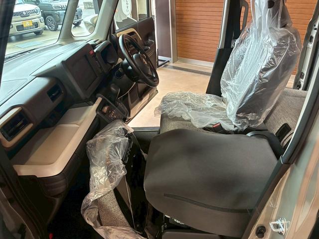 スペーシア ハイブリッドＧ　衝突安全ボディ　低速時衝突軽減ブレーキ　横滑防止　車線逸脱防止　パーキングセンサー　ＬＥＤライト　Ｗエアバッグ　オートエアコン　フルフラット　イモビライザー　キーレススタートシステム　エアバック（38枚目）