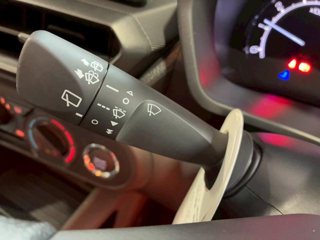 ロッキー Ｌ　純正ナビ装着用アップグレードＰＫ　踏み間違い防止　車線逸脱警報　横滑り防止機能　盗難防止システム　スマ－トキー　ＬＥＤヘッド　パーキングセンサー　キーフリーシステム　オートハイビーム　サイドエアバッグ（59枚目）