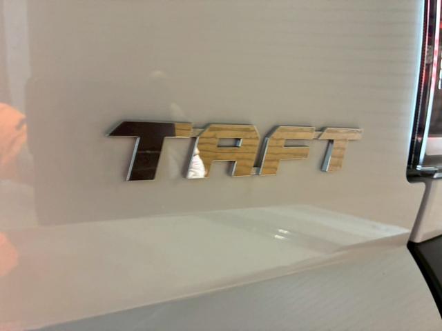 タフト Ｘ　オプションカラー／シャイニングホワイトパール／スカイフィールドトップ／ＵＶ＆ＩＲカットフロントガラス／ＬＥＤヘッドライト／電動パーキングブレーキ／ブレーキホールド／シートリフター（32枚目）