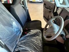 ��Ź�ϥ����������ڼ�ư�֤�ᥤ��˼��·���Ƥ���ޤ��������ͤ�ǳ��Τ������֤Ƿк�Ū�ʥ����饤�դ����äƤ������������Τǡ��ݡݡݡ��繥ɾ������ܥ�꡼�����ܺ٤ϡ֥���ܥ졡���磱���ߡפǸ����� 5