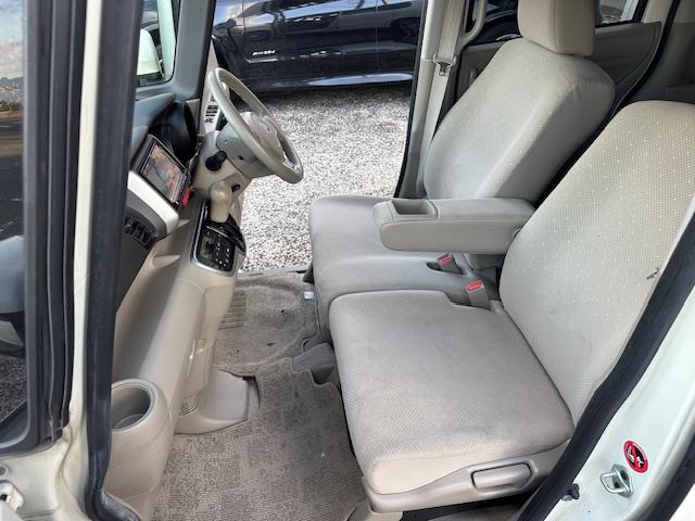 Ｎ－ＢＯＸ Ｇ　ナビ　ＴＶ　ＤＶＤ　バックカメラ　ＥＴＣ（29枚目）