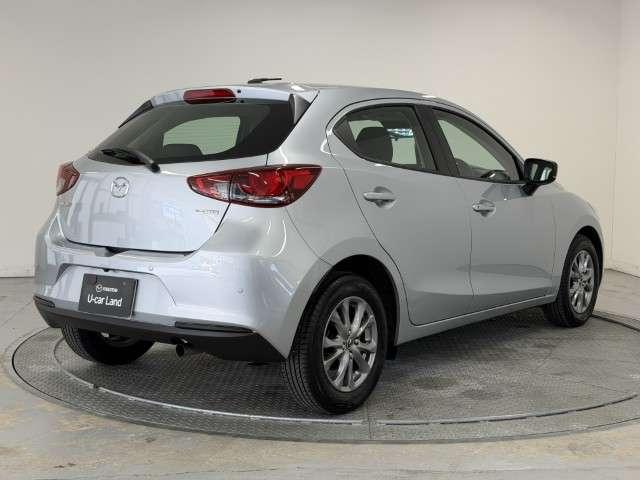 MAZDA2 1.5 15S ナビ ETC バックカメラ ブラインドスポ ブレーキサポート サイドエアバック ミュージックプレイヤー接続可 エアバック LEDライト 盗難防止システム iストップ キーフリー フルオートエアコン(16枚目)