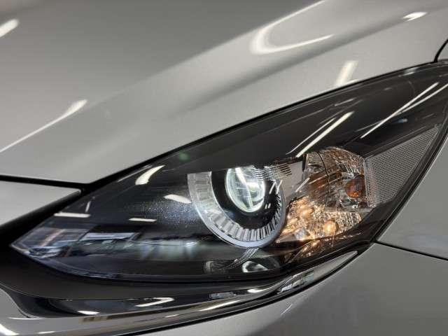 MAZDA2 1.5 15S ナビ ETC バックカメラ ブラインドスポ ブレーキサポート サイドエアバック ミュージックプレイヤー接続可 エアバック LEDライト 盗難防止システム iストップ キーフリー フルオートエアコン(20枚目)