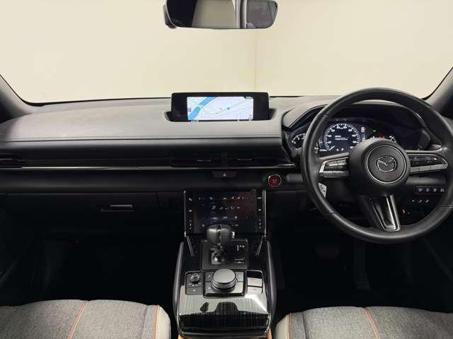 MX-30 2.0 ナビ フルセグTV ETC レーダーブレーキ スマキー Etc 盗難防止装置 360°カメラ ACC ナビTV PWシート DSC ABS Bカメラ キーフリー エアコン 整備記録簿 パワーウィンドウ(3枚目)