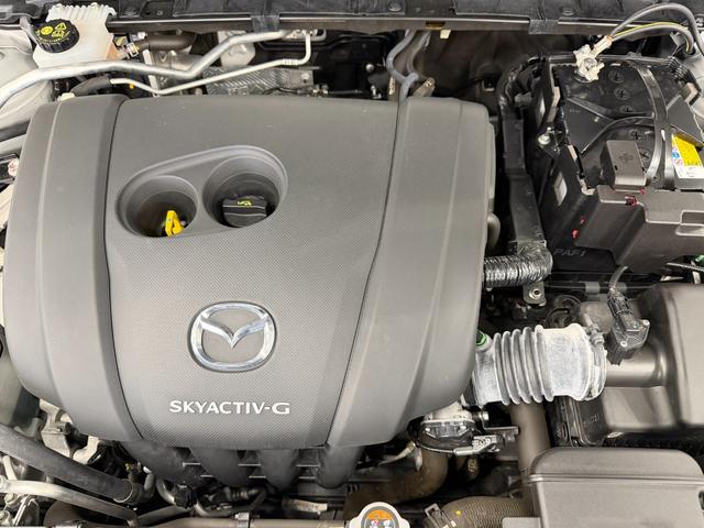 MX-30 2.0 ナビ フルセグTV ETC レーダーブレーキ スマキー Etc 盗難防止装置 360°カメラ ACC ナビTV PWシート DSC ABS Bカメラ キーフリー エアコン 整備記録簿 パワーウィンドウ(26枚目)