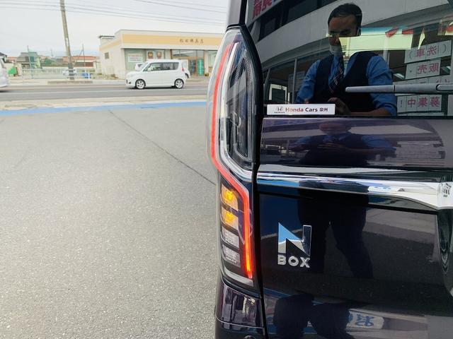 G・Lホンダセンシング フルセグナビ バックカメラ Wパワスラ ホンダセンシング ビルトインETC LEDヘッドライト オートリトラミラー ナビ連動ドラレコ スマートキー プッシュスタート 充電用USB ステアリモコン(22枚目)