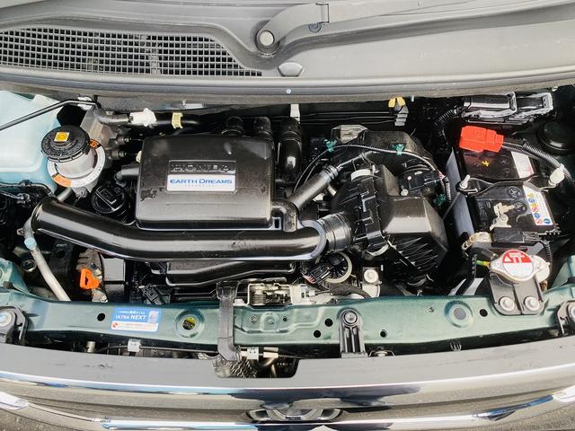 G・Lホンダセンシング 4WDモデル I-STOP 4WD フルセグナビ Bカメラ BT・USB再生 SDサーバー 追従式クルーズ パワスラ LEDライト ビルトインETC ミラー&シートヒーター ステアリモコン 後席シェード スマートキー2本 禁煙(19枚目)