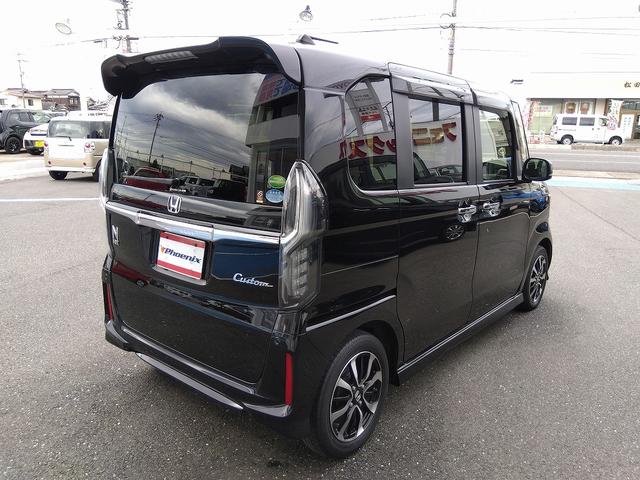 Ｇ・Ｌホンダセンシング　フルセグナビＢカメラ衝突軽減パワスラ　純正フルセグナビ★バックカメラ★ホンダセンシング★レーダークルーズ★パワースライドドア★ビルトインＥＴＣ★ＬＥＤヘッドライト＆フォグ★スマートキー★プッシュスタート★ステアリモコン★充電用ＵＳＢ(25枚目)